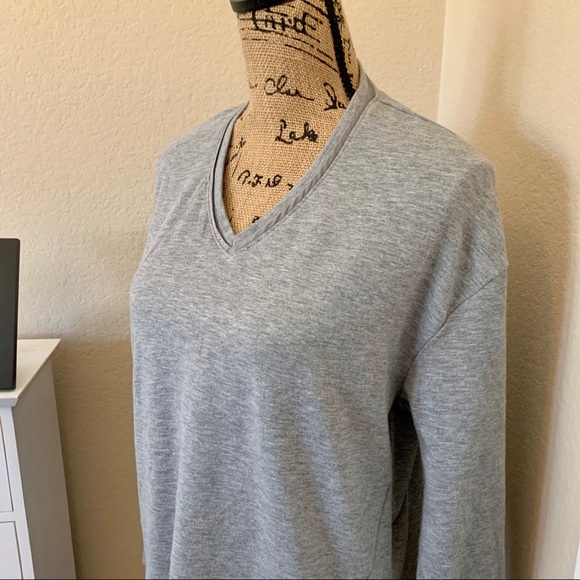 H by HALSTON : Grey V-Neck Sweater EUC - Picture 2 of 10